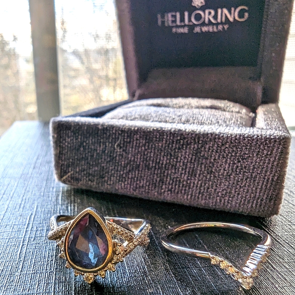 Unique Handmade Alexandrite(color changing) White Gold ring set w/ Pavé Diamonds